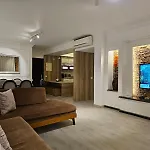 Sheraton Ocean 808 - Private Apartments